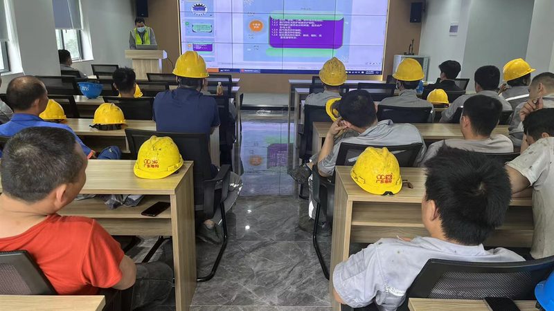 心理咨询师培训老师资质如何查验？关键步骤解析**